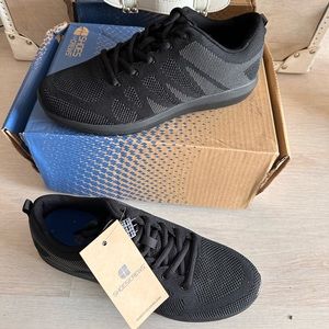 Shoes for Crews Black sneakers